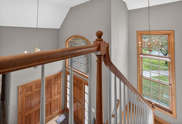 1578 Fox Hollow LANE, Cedarburg, WI 53012