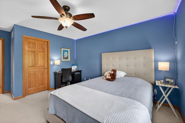 1578 Fox Hollow LANE, Cedarburg, WI 53012