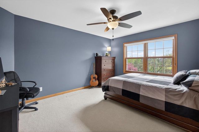 1578 Fox Hollow LANE, Cedarburg, WI 53012