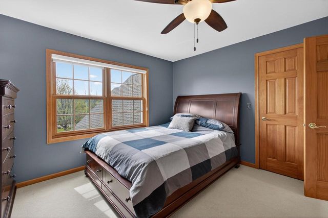 1578 Fox Hollow LANE, Cedarburg, WI 53012