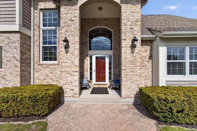 1578 Fox Hollow LANE, Cedarburg, WI 53012