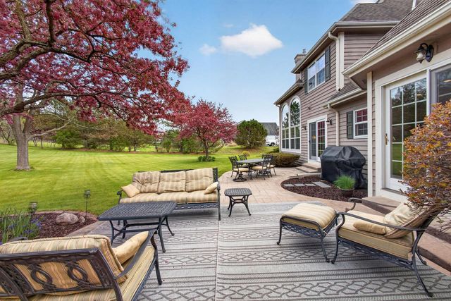1578 Fox Hollow LANE, Cedarburg, WI 53012