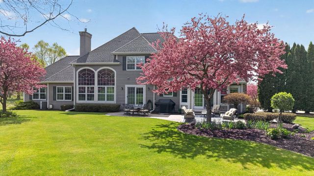 1578 Fox Hollow LANE, Cedarburg, WI 53012