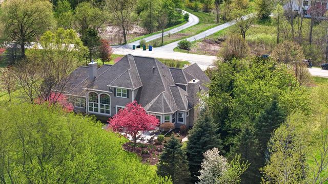1578 Fox Hollow LANE, Cedarburg, WI 53012