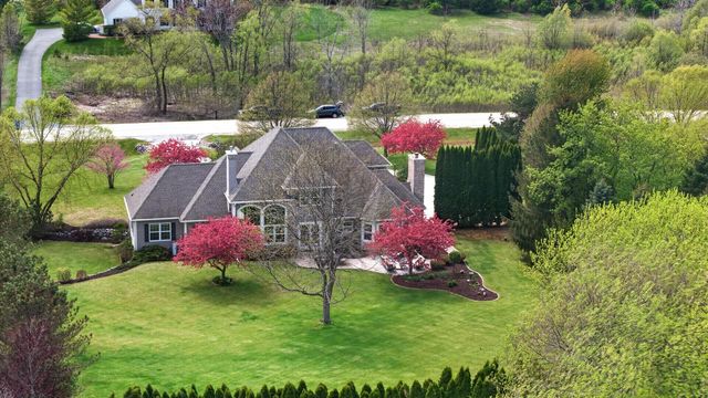 1578 Fox Hollow LANE, Cedarburg, WI 53012