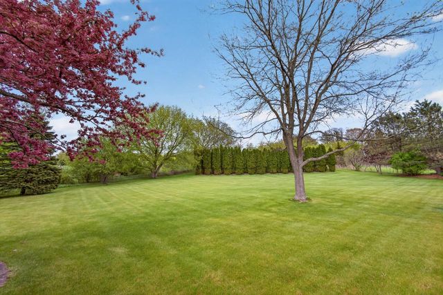1578 Fox Hollow LANE, Cedarburg, WI 53012