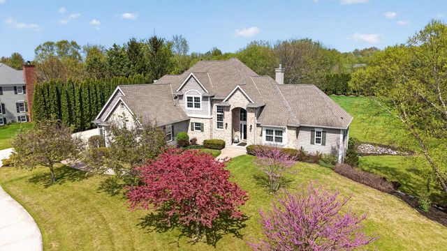 1578 Fox Hollow LANE, Cedarburg, WI 53012