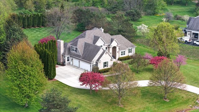 1578 Fox Hollow LANE, Cedarburg, WI 53012
