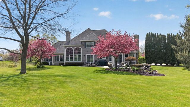 1578 Fox Hollow LANE, Cedarburg, WI 53012