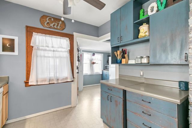 3816 3rd Street, Des Moines, IA 50313