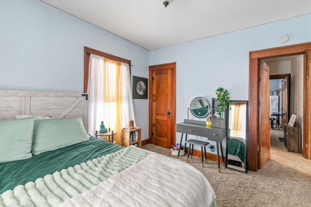 3816 3rd Street, Des Moines, IA 50313