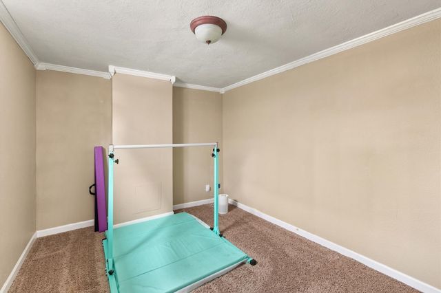 3816 3rd Street, Des Moines, IA 50313