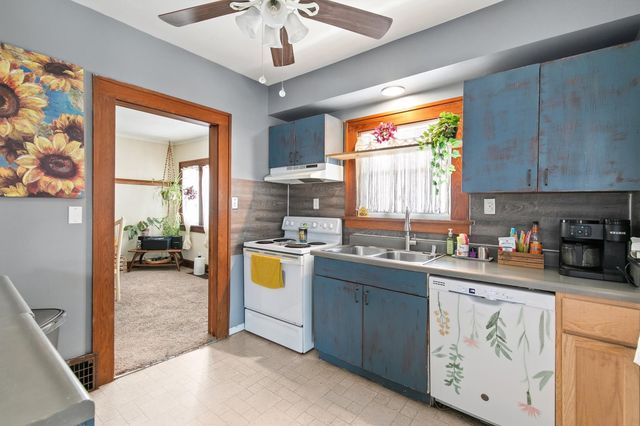 3816 3rd Street, Des Moines, IA 50313