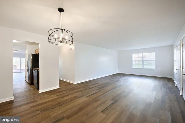 7220 SENECA RIDGE DR, York, PA 17403