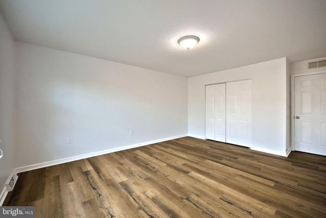 7220 SENECA RIDGE DR, York, PA 17403