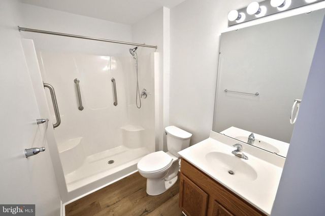 7220 SENECA RIDGE DR, York, PA 17403