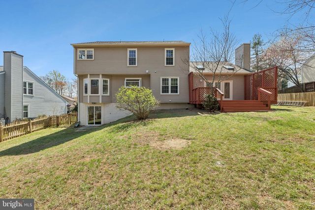 8 LAWHORN RD, Stafford, VA 22554