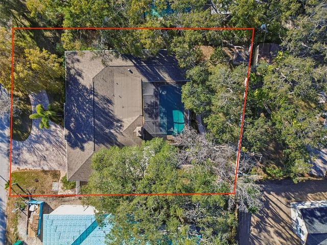 4633 W LONGFELLOW AVENUE, Tampa, FL 33629