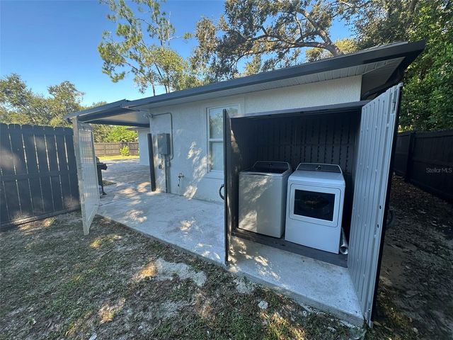 16903 HANNA ROAD, Lutz, FL 33549