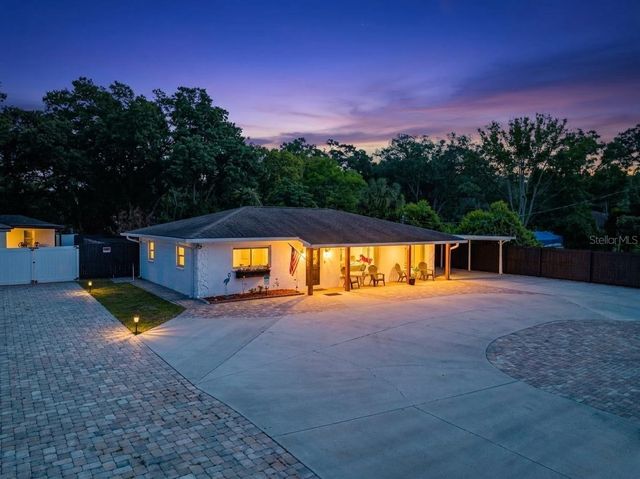 16903 HANNA ROAD, Lutz, FL 33549
