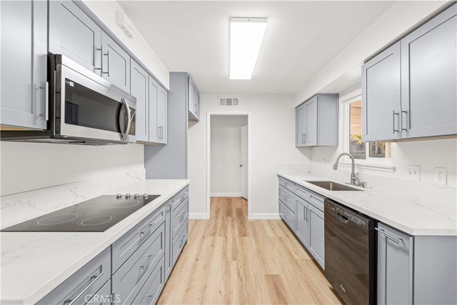710 Balsam, Corona, CA 92882