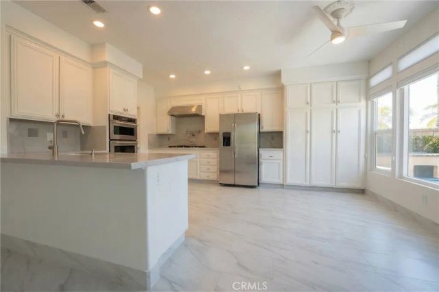 518 S Laureltree, Anaheim Hills, CA 92808