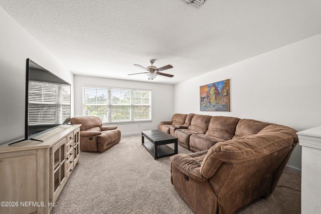 341 ASPEN LEAF Drive, Jacksonville, FL 32081