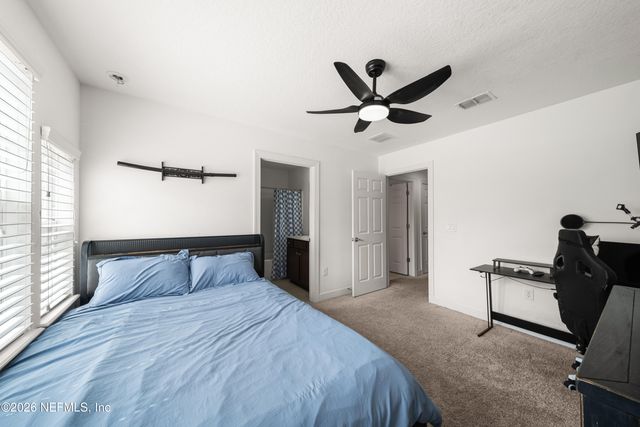 341 ASPEN LEAF Drive, Jacksonville, FL 32081