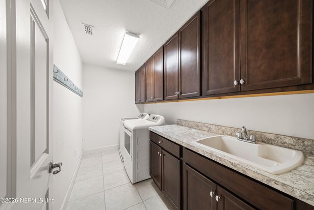 341 ASPEN LEAF Drive, Jacksonville, FL 32081