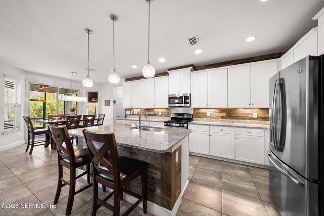 341 ASPEN LEAF Drive, Jacksonville, FL 32081