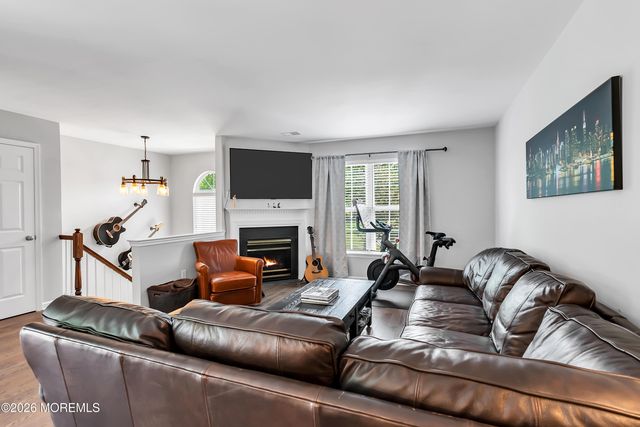 324 Deuce Drive, Wall, NJ 07719
