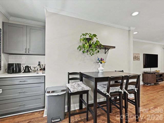115 N Gardner Avenue, Charlotte, NC 28216
