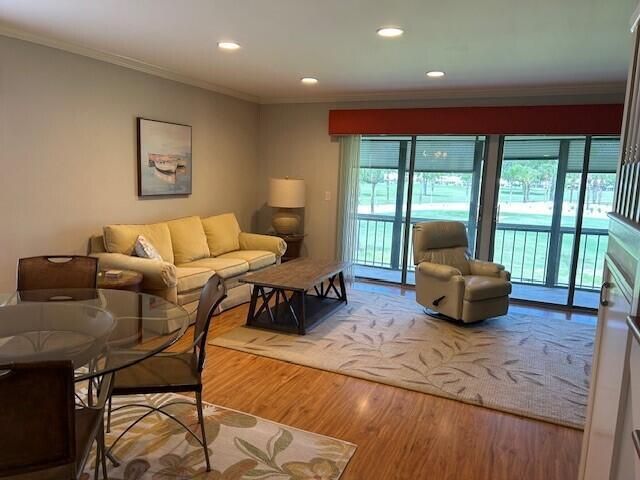 18430 SE Wood Haven Lane H, Jupiter, FL 33469