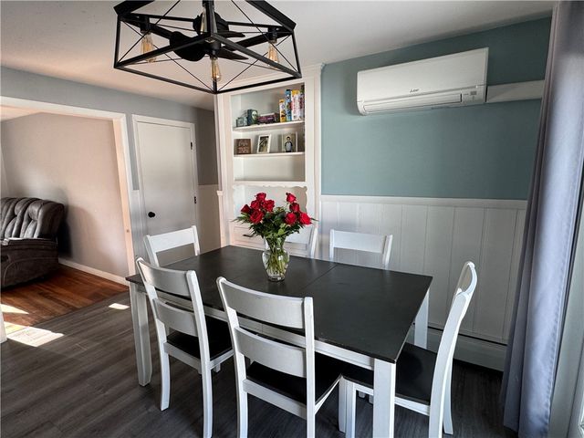 110 Marigold Drive, Warwick, RI 02889