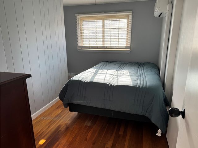 110 Marigold Drive, Warwick, RI 02889