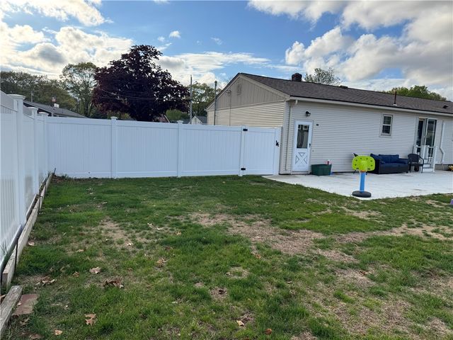 110 Marigold Drive, Warwick, RI 02889