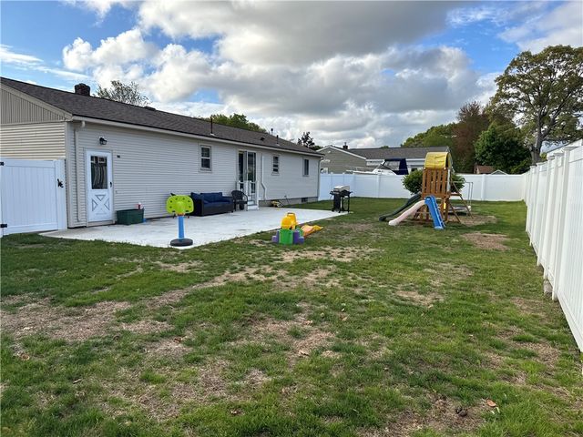 110 Marigold Drive, Warwick, RI 02889