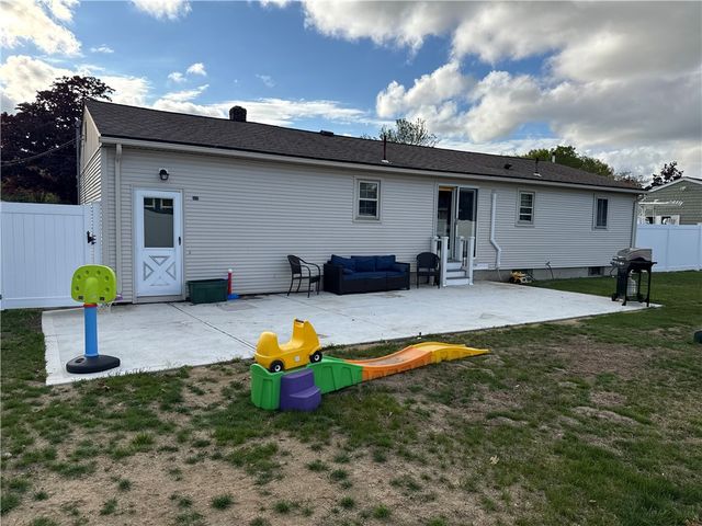 110 Marigold Drive, Warwick, RI 02889
