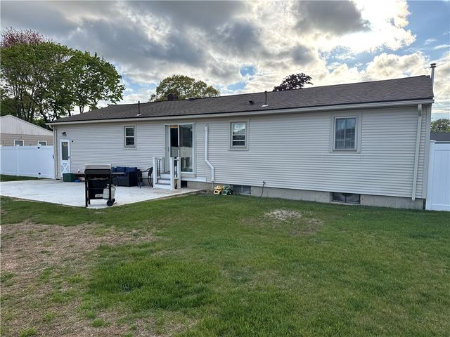 110 Marigold Drive, Warwick, RI 02889