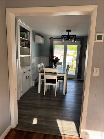 110 Marigold Drive, Warwick, RI 02889