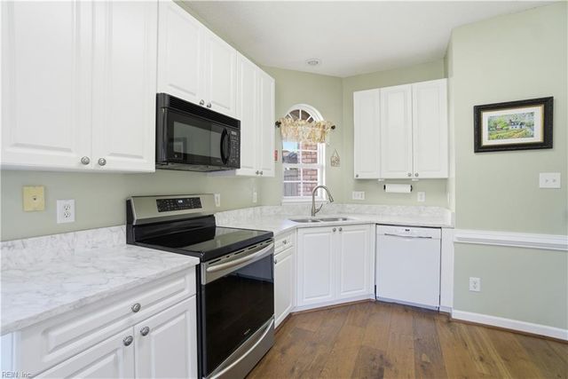 1108 Embassy CT, Virginia Beach, VA 23454