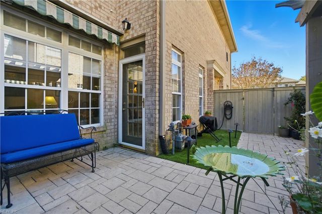 1108 Embassy CT, Virginia Beach, VA 23454