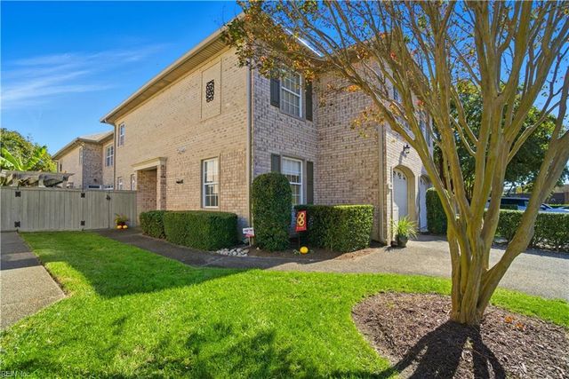 1108 Embassy CT, Virginia Beach, VA 23454