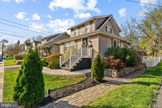 221 E MONTGOMERY AVE, Hatboro, PA 19040
