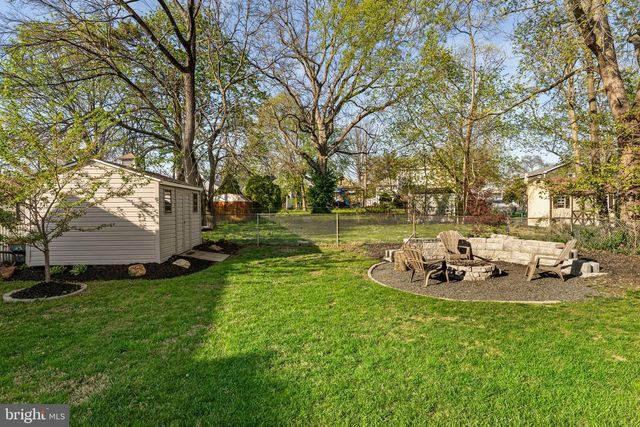 221 E MONTGOMERY AVE, Hatboro, PA 19040