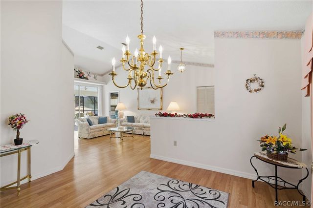 88 W Honey Palm Loop, Beverly Hills, FL 34465