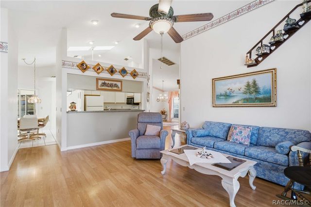 88 W Honey Palm Loop, Beverly Hills, FL 34465