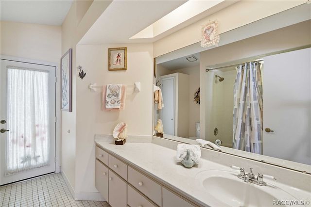 88 W Honey Palm Loop, Beverly Hills, FL 34465