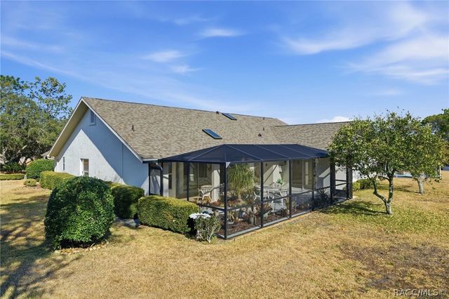 88 W Honey Palm Loop, Beverly Hills, FL 34465