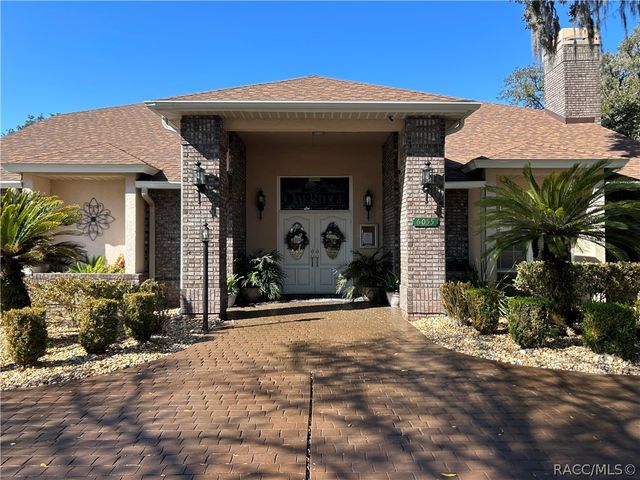 88 W Honey Palm Loop, Beverly Hills, FL 34465